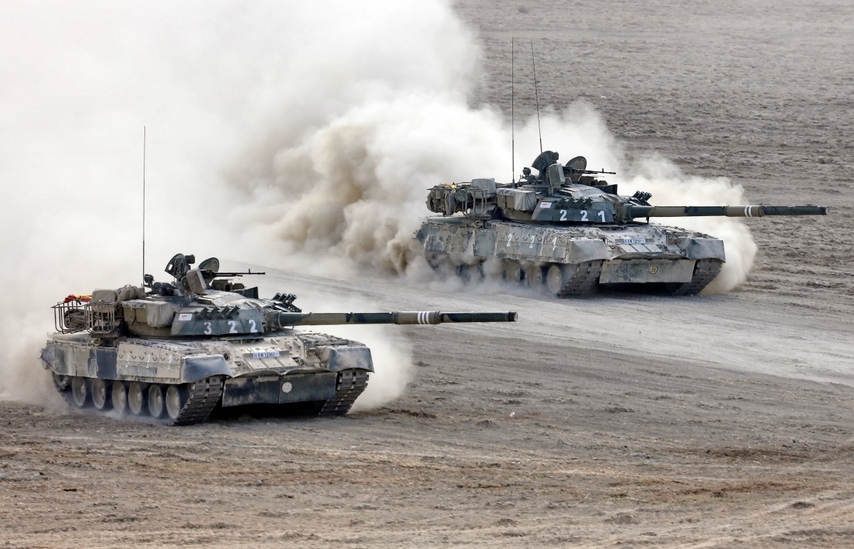 Άρμα μάχης T-80U/UK